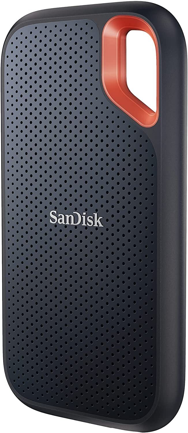 Open Box / SanDisk Extreme Portable External SSD / 2TB / up to 1050MB/s Read & 1000MB/s Write Speeds