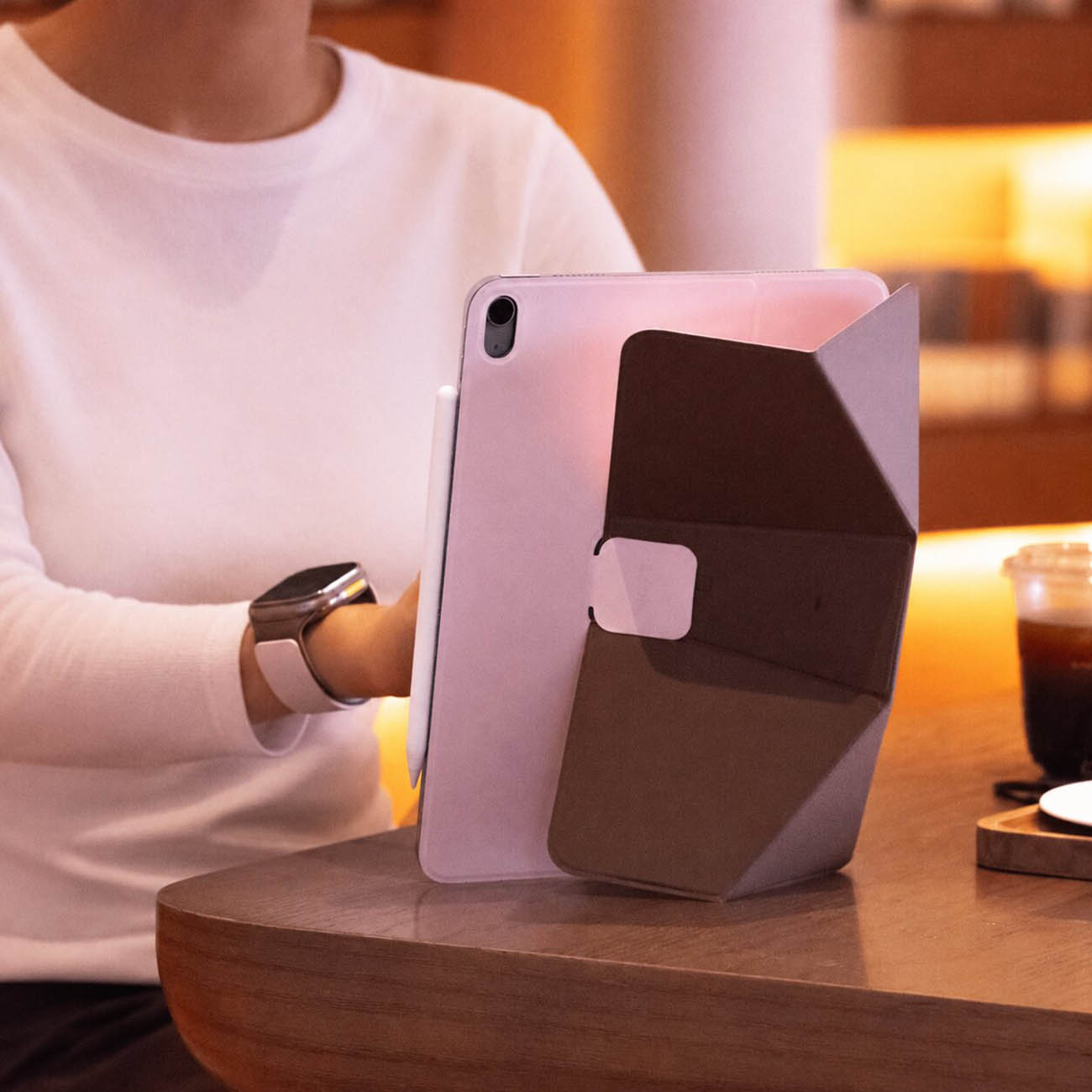 MOFT Dynamic Folio Case for iPad Mini 6-7 Gen / With Phone Stand