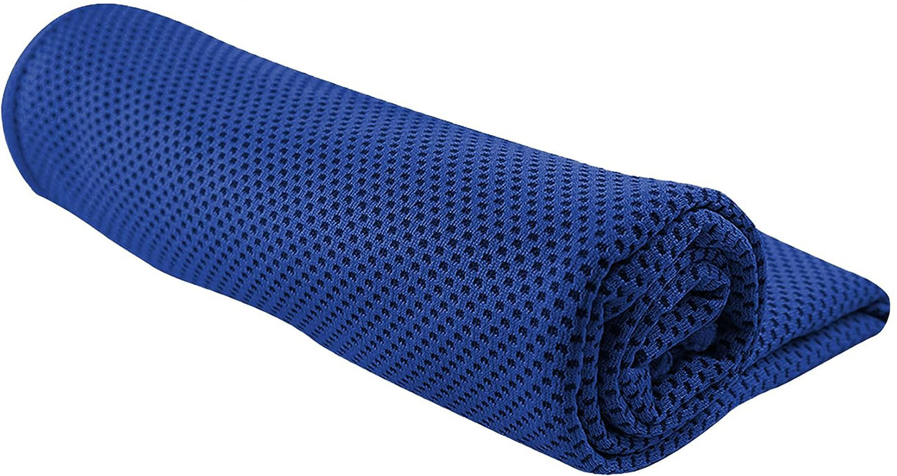 A cold towel / Wet it.. shake it off.. and enjoy the cold / Navy