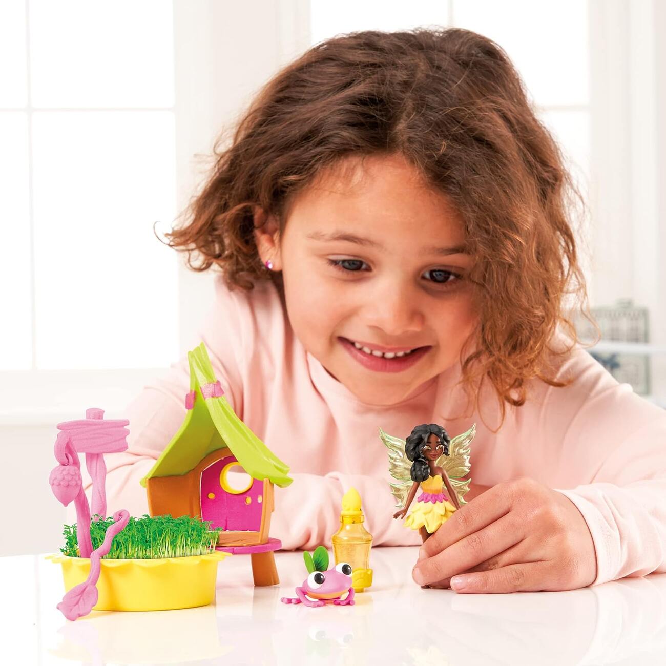 لعبة Hops Hideaway للاطفال / ممتعة و تعليمية