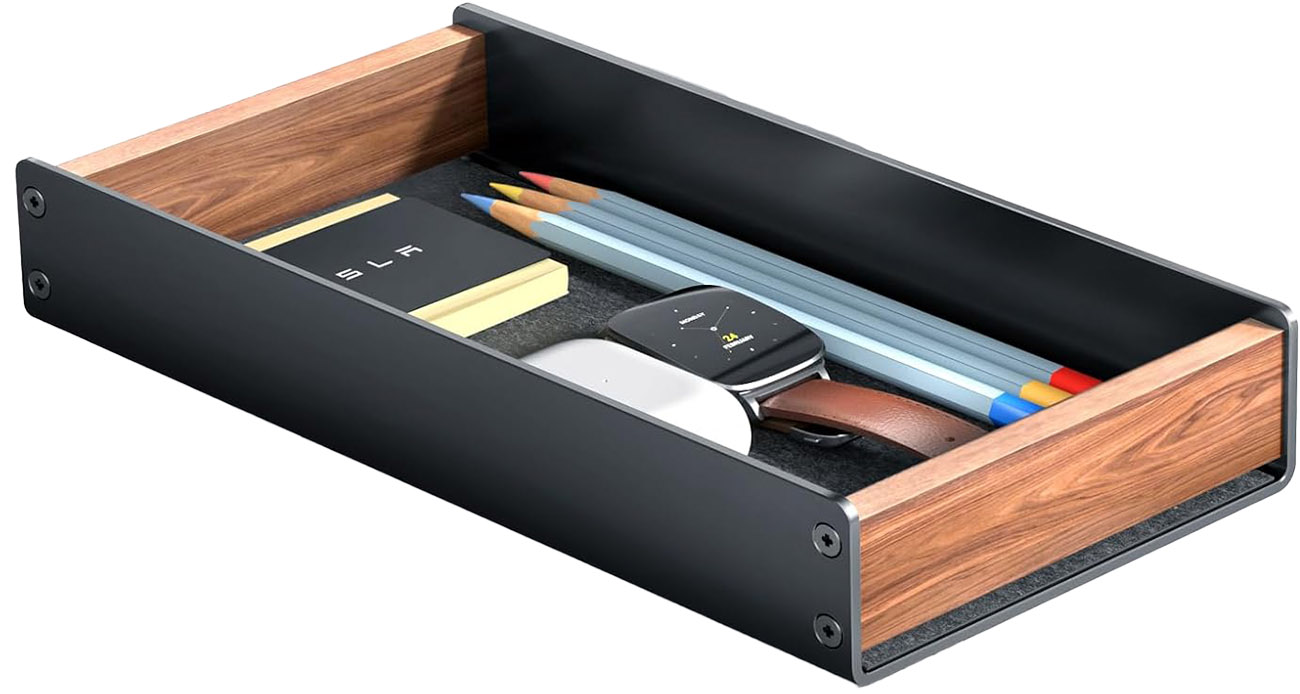 Desk Accessories Organizer / Elegant Wooden Design