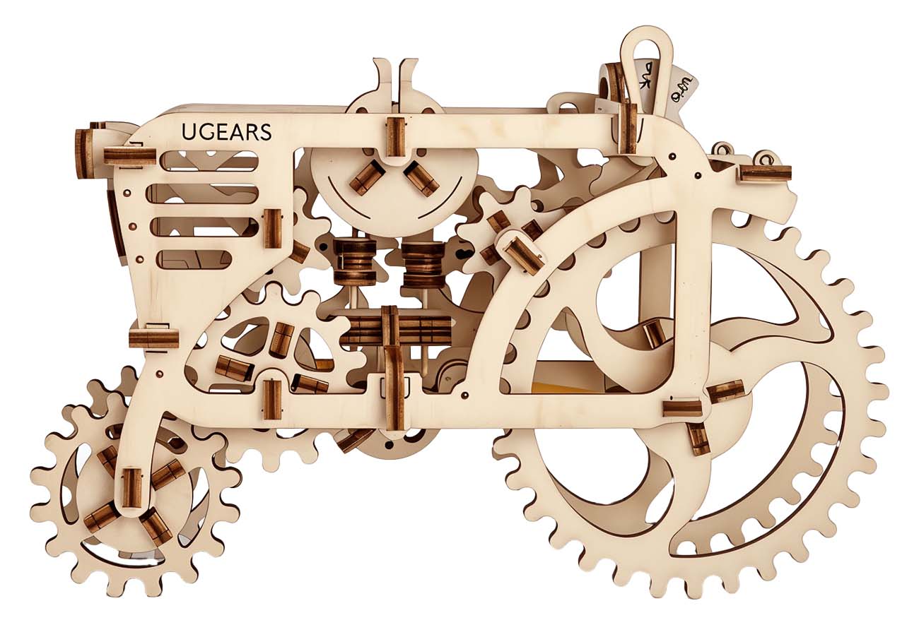 لعبة تركيب ميكانيكية من Ugears / قطع خشبية / تصميم 3D جميل / جرار