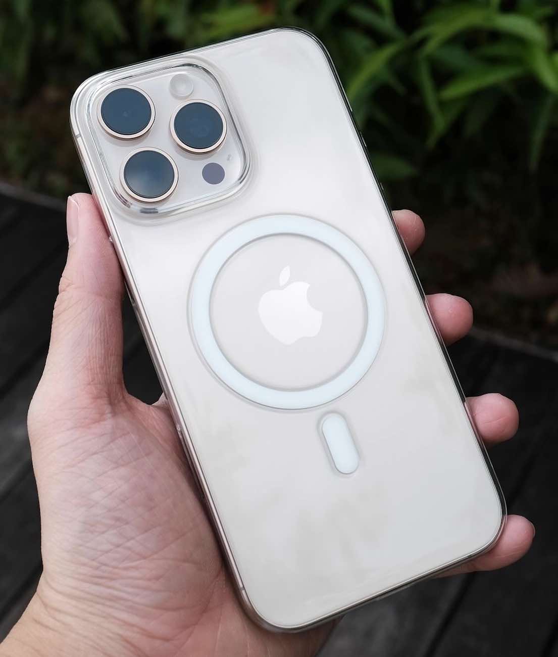 Bare Case for iPhone 16 Pro / Support MagSafe / Ultra Slim / Clear