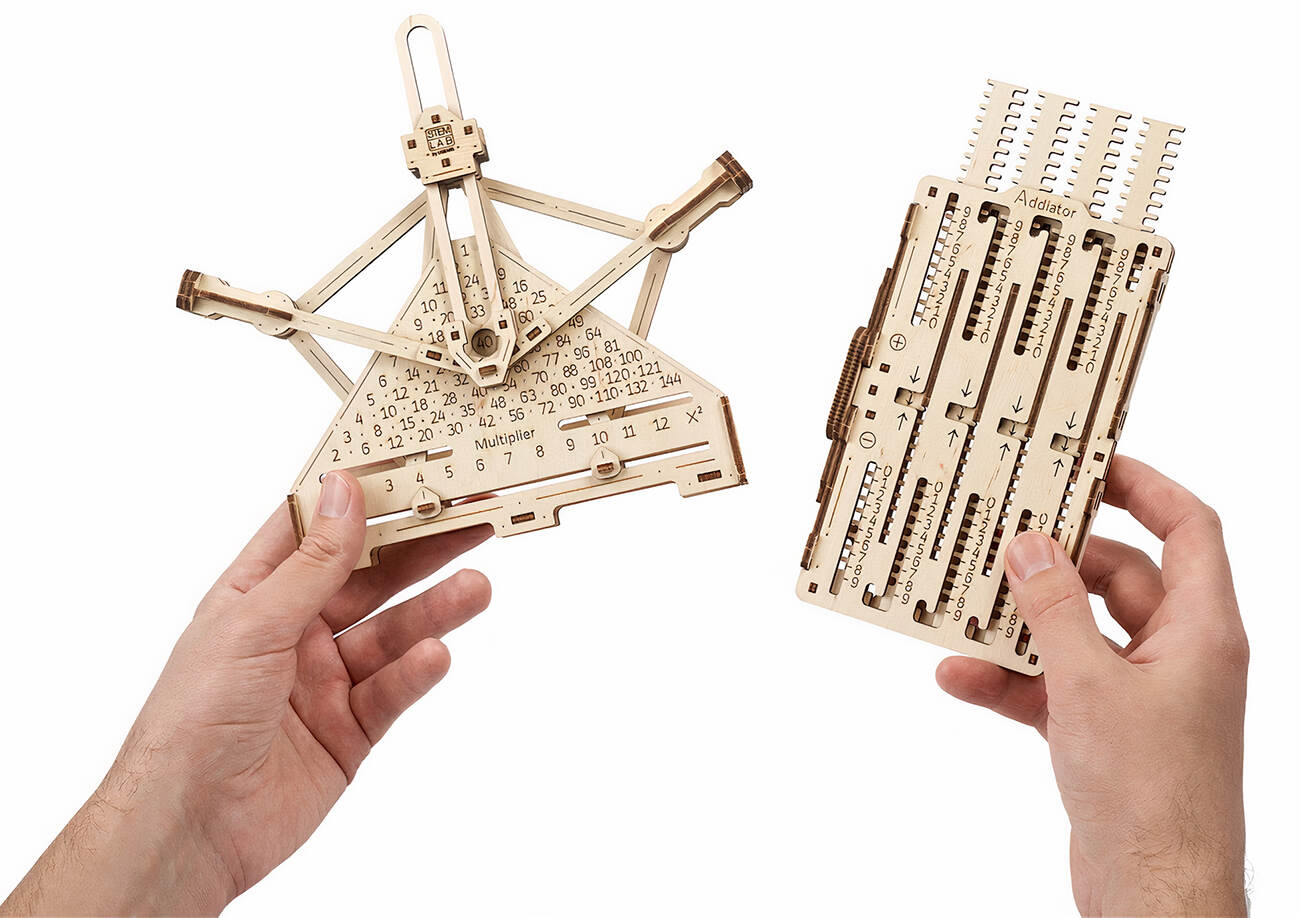 لعبة التركيب التعليمية من Ugears / قطع خشبية / تصميم 3D جميل / Arithmetic Kit